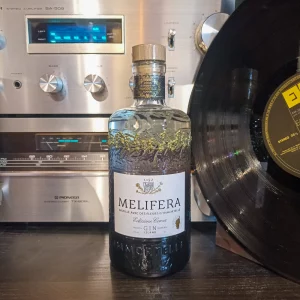 Gin Melifera Edizione Corsa 43 % France vendu par Gare à la Cave à Bailleul