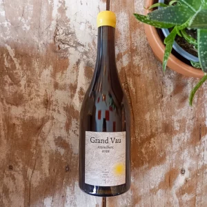 Large Soif blanc Terra Vitae Vinum Loire , sublime vin vendu par Gare à la Cave à Bailleul