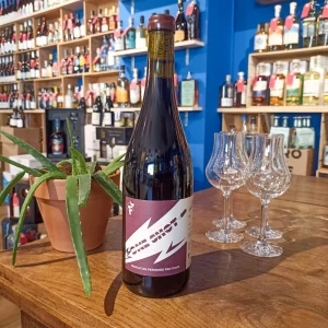 One Shot rouge Périgord Ca Grappe disponible chez Gare à la Cave Bailleul 59
