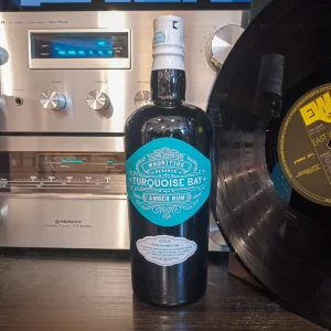 Rhum Turquoise Bay Mauritius Island Signature Île Maurice vendu par Gare à la Cave