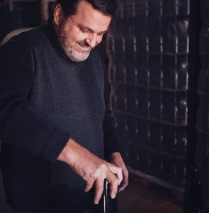 Gilles Troullier à Estagel disponible chez Gare à la Cave à Bailleul